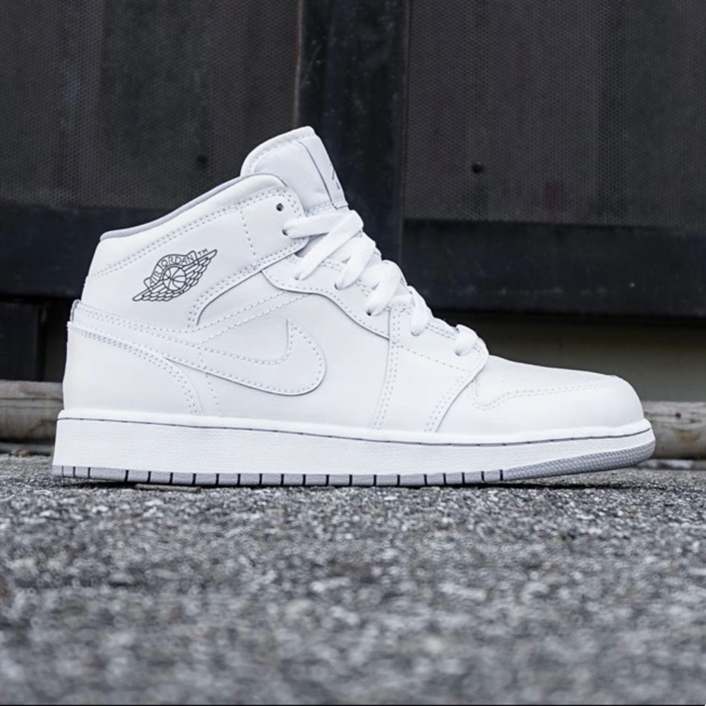 White Air Jordan 1 mid (gray Jordan logo)  Boys youth (7Y) Womens (8.5) Mens (7)